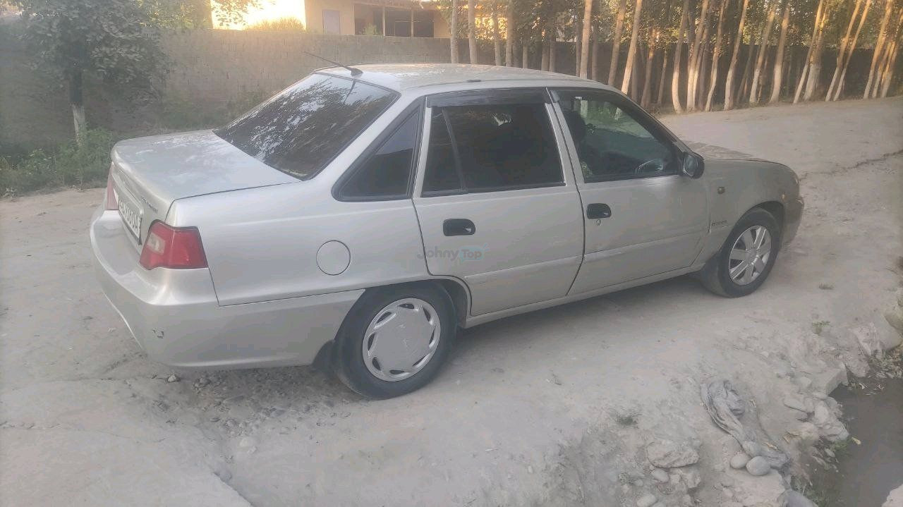 Daewoo Nexia 2, 2008 года, продаётся в Самарканде — 4