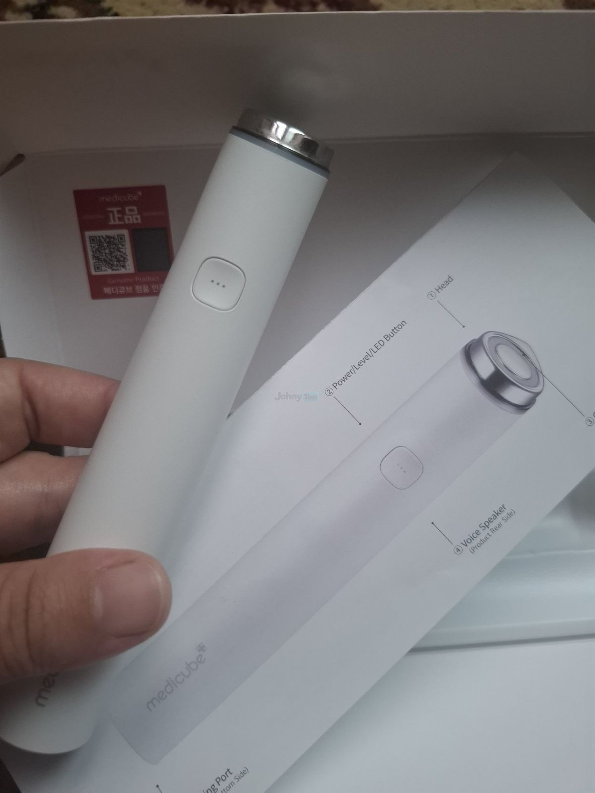 Medicube AGE-R Booster Pro Mini laser massager for sale, Qarshi — 2