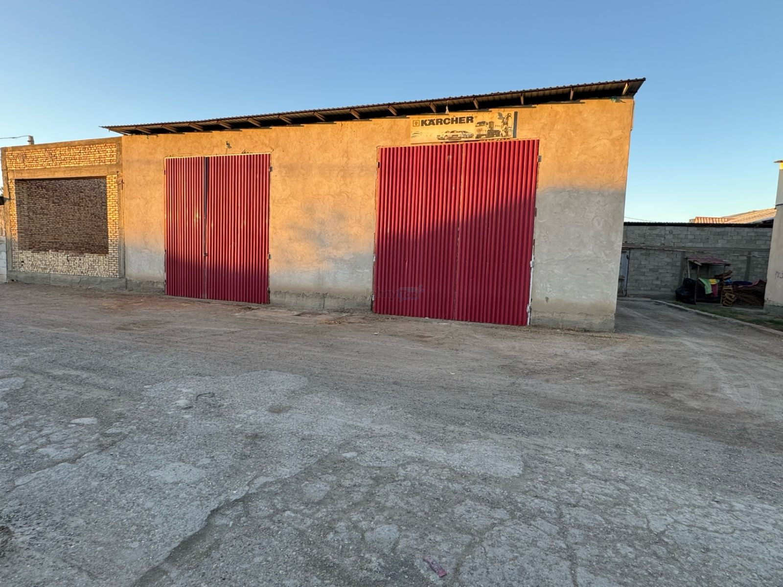 Commercial building for sale in Kogon (suitable for auto service, warehouse) — 3