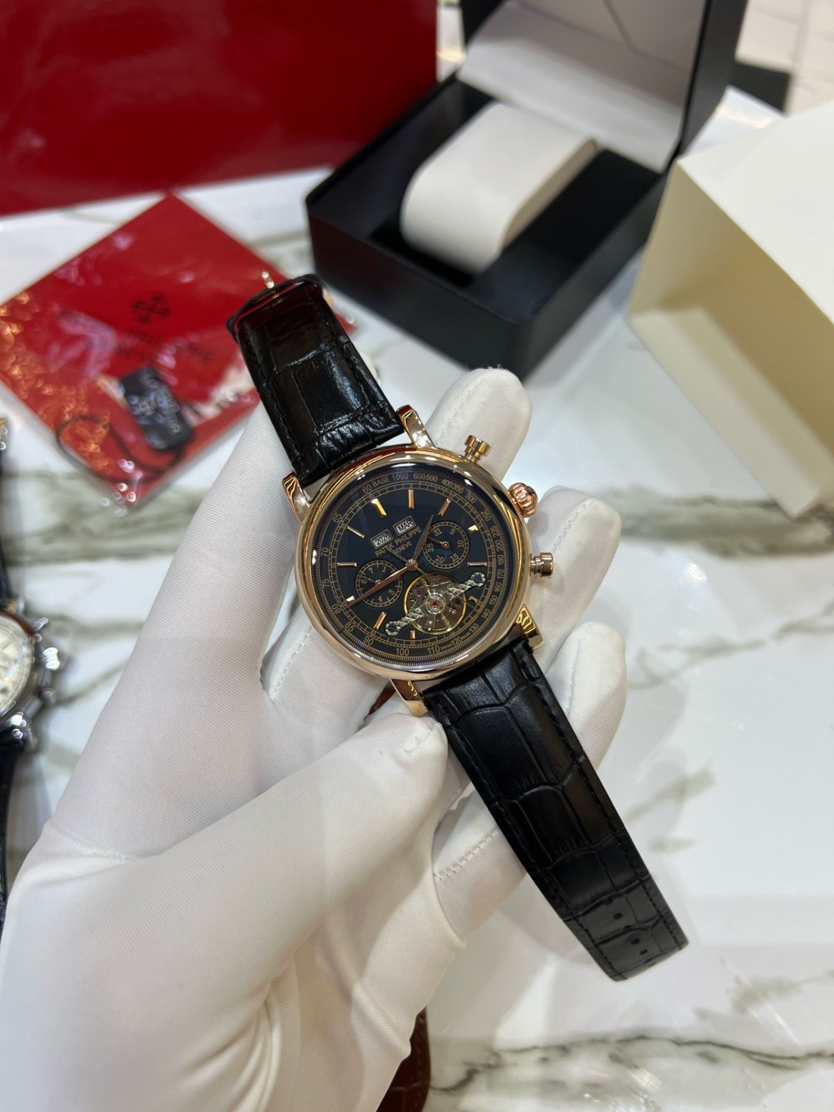 Patek Philippe uslubidagi mexanik soat, shaffof orqa qopqoqli, Chilonzor — 3