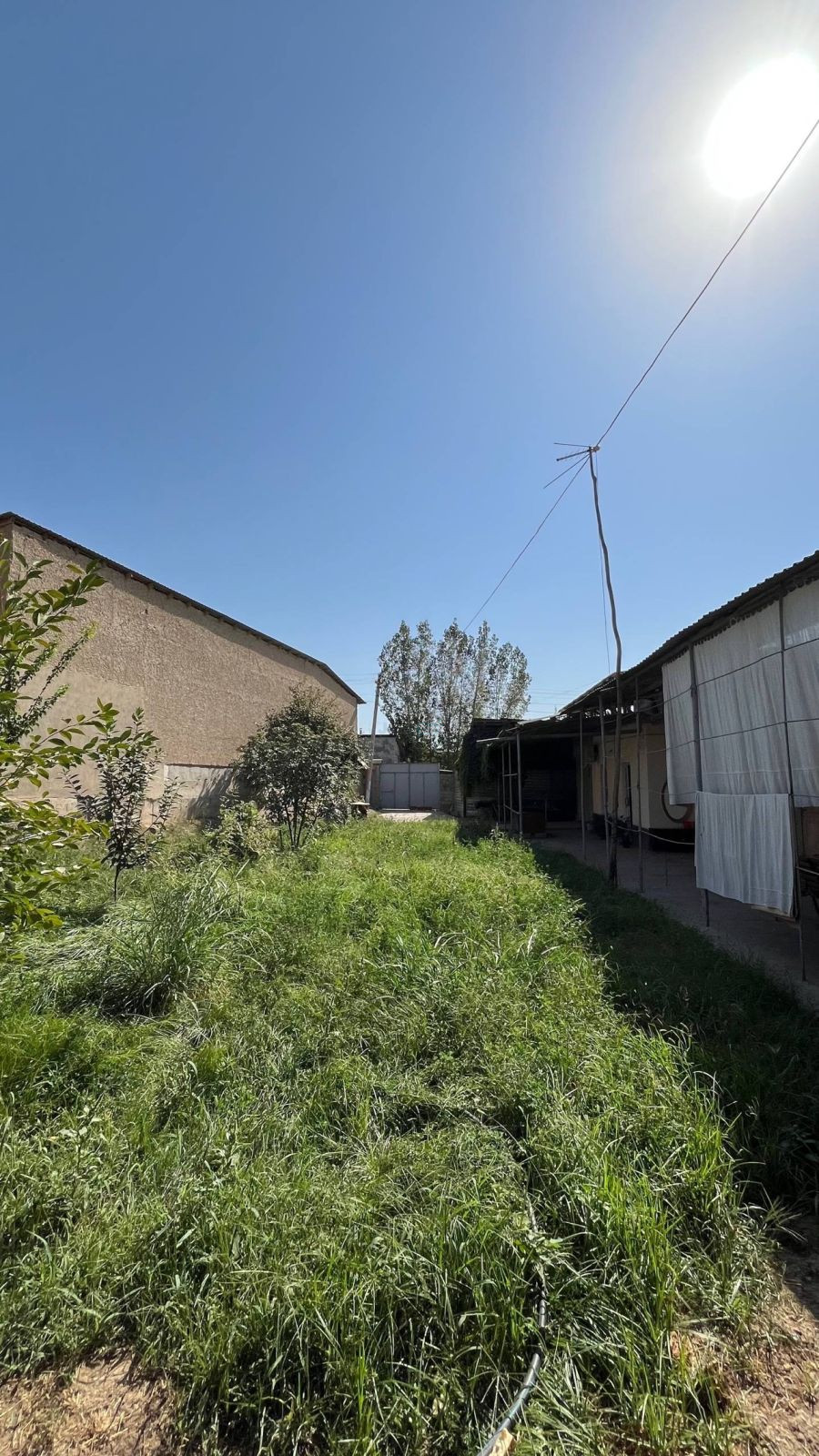 House with a yard for sale, 6.92 sotix, Zangiota district — 2