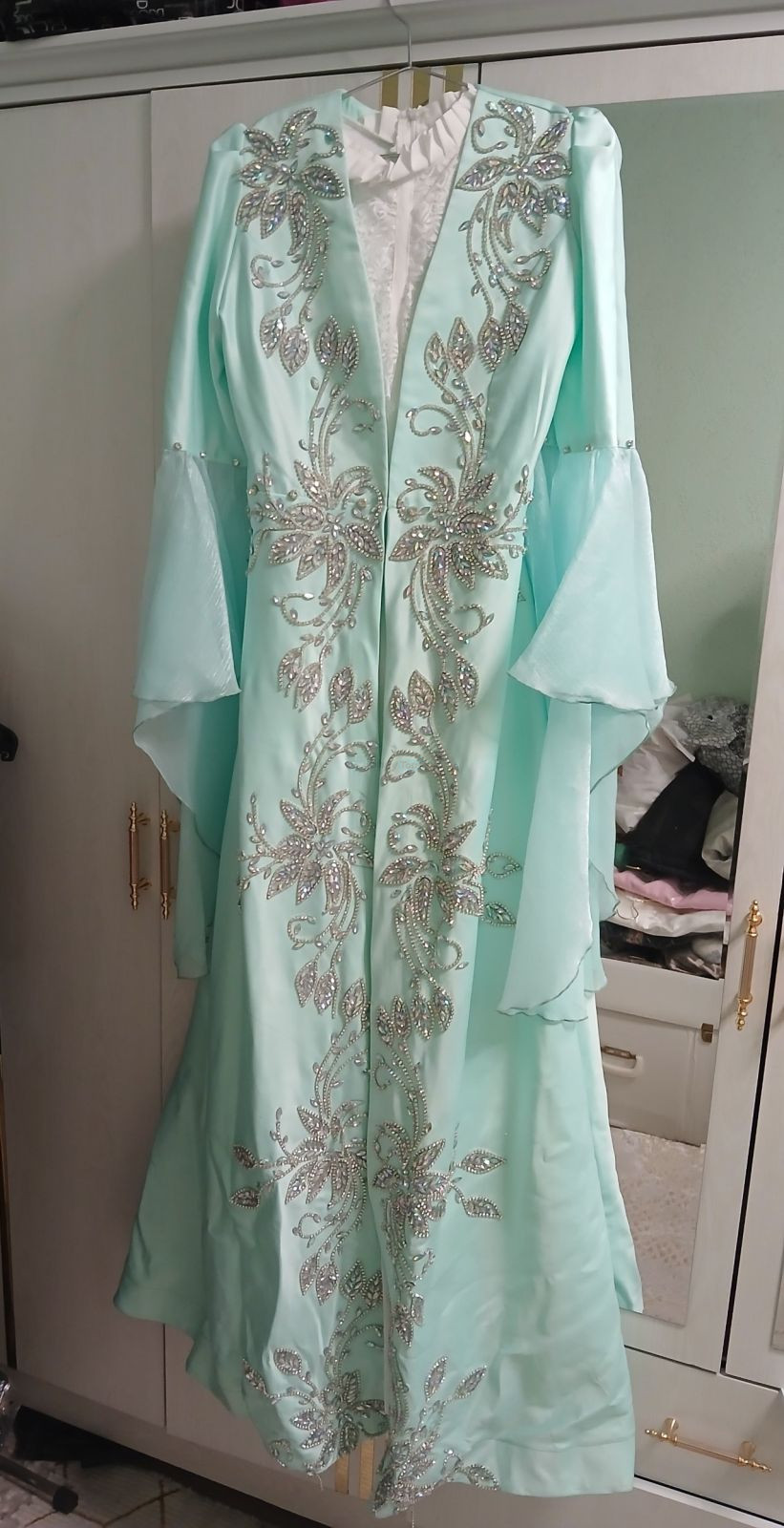 Women's long ensemble dress, like new, for sale in Chilonzor — 2