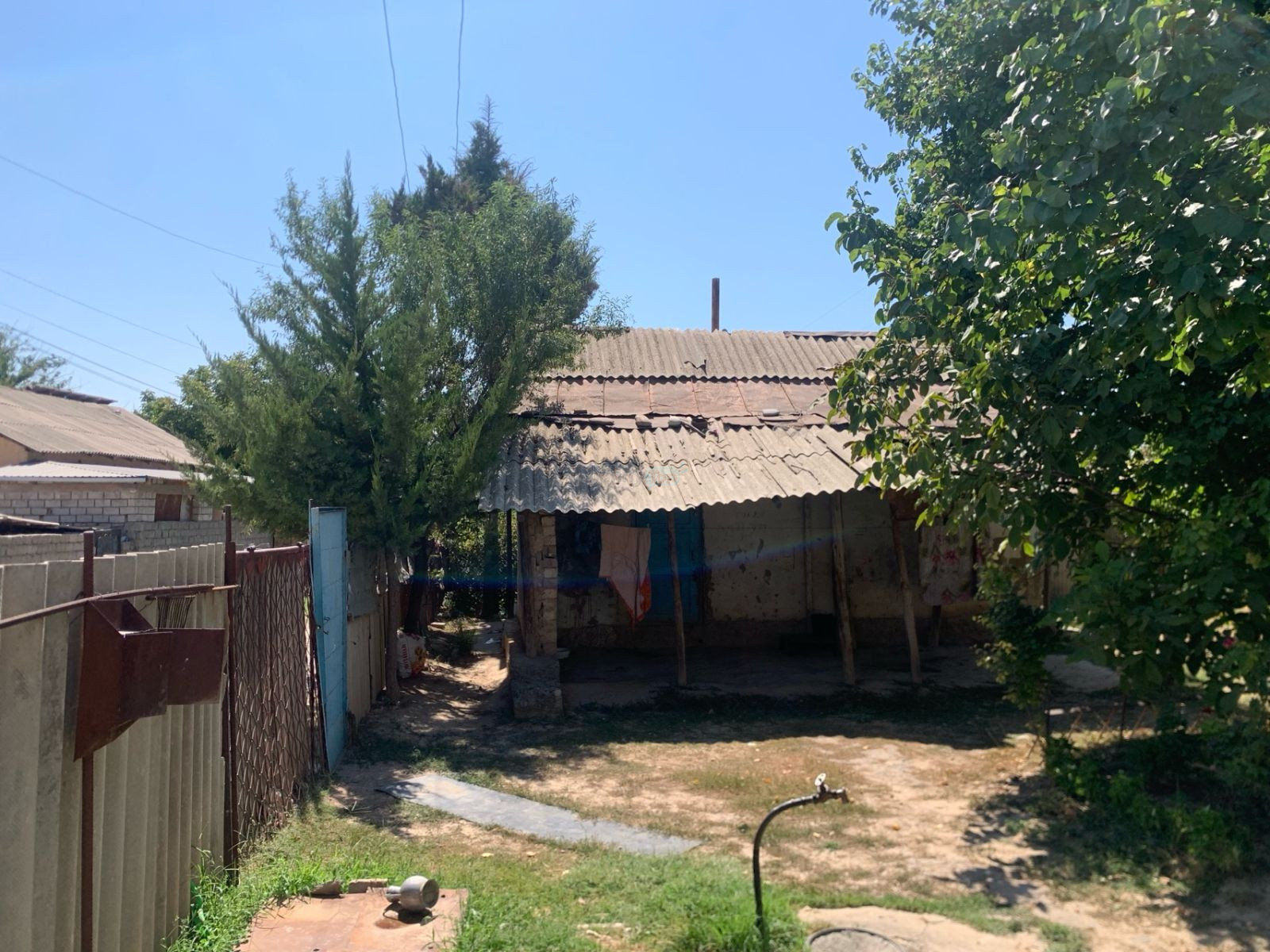 Half of a house for sale, 4.5 sotix, Chirchiq — 2