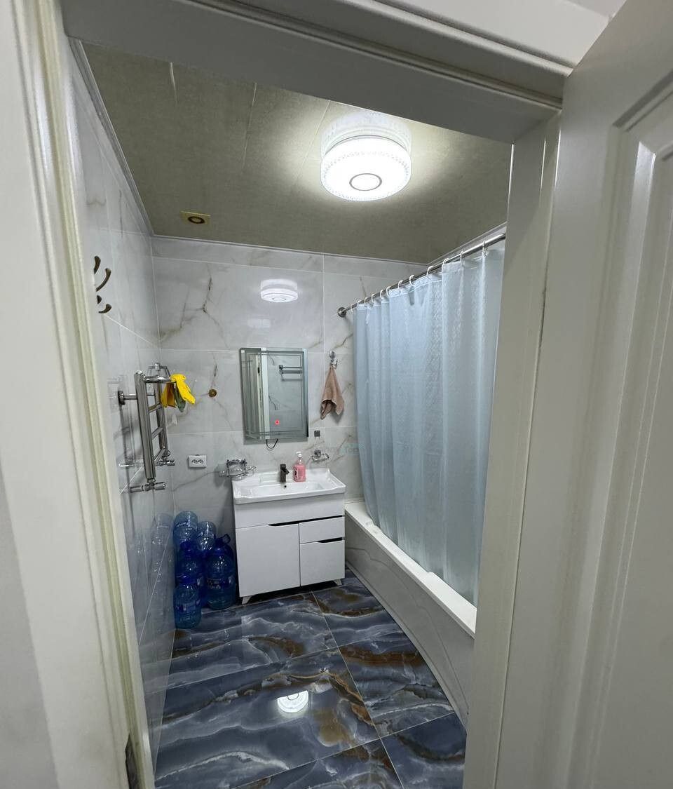 Yakkasaroyda 3 xonali kvartira ijaraga, Solaris majmuasi, 105 m² — 3