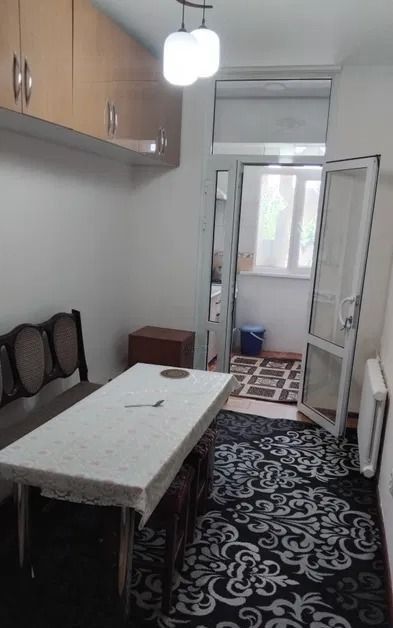 Shayxontohurda 3 xonali kvartira ijaraga beriladi, 74 m² — 3