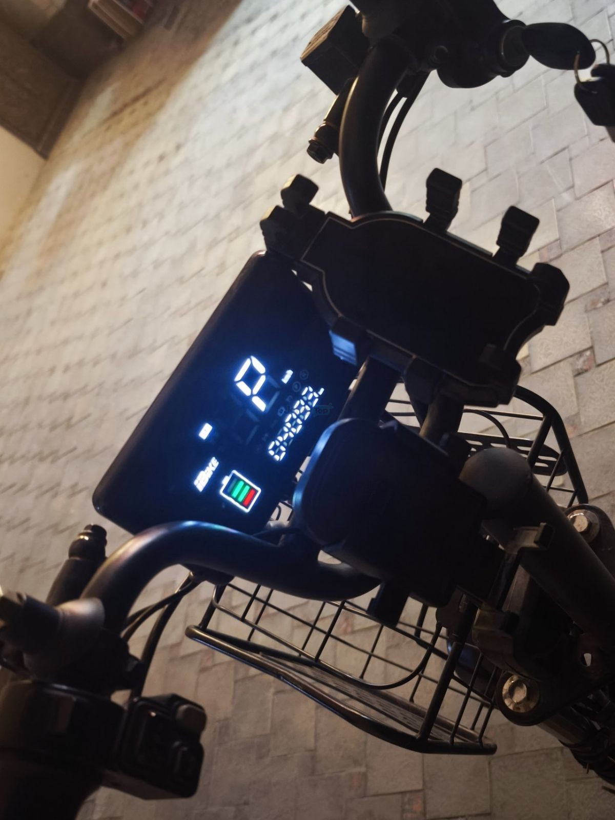 E-velo elektr skuter sotiladi, Samarqand — 3