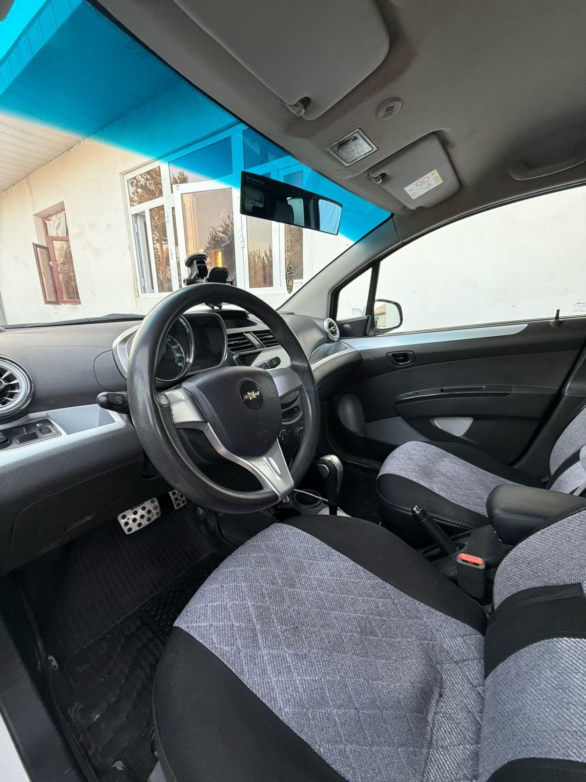Chevrolet Spark 2017, 4-pozitsiya, Yangihayot — sotiladi — 3