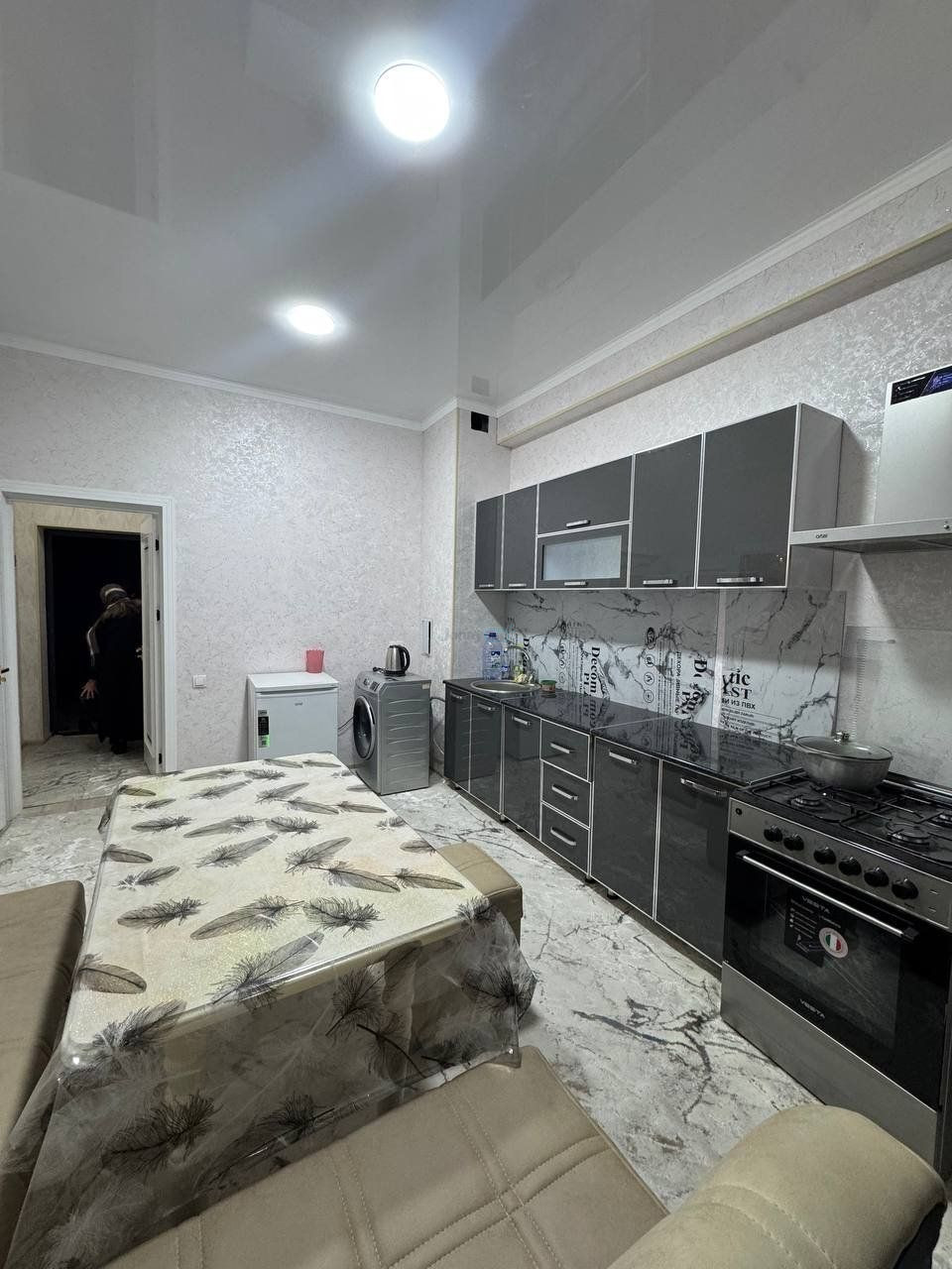 2-room apartment for rent near Mirzo Ulugbek metro, Chilonzor