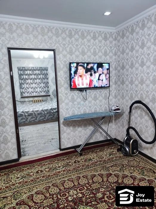 Yashnobod, Risoviy bozor hududida 2 xonali kvartira ijaraga beriladi, 40 m² — 2