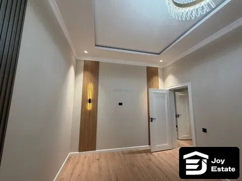 Mirzo Ulug‘bekda 2 xonali kvartira ijaraga beriladi, 56 m² — 3
