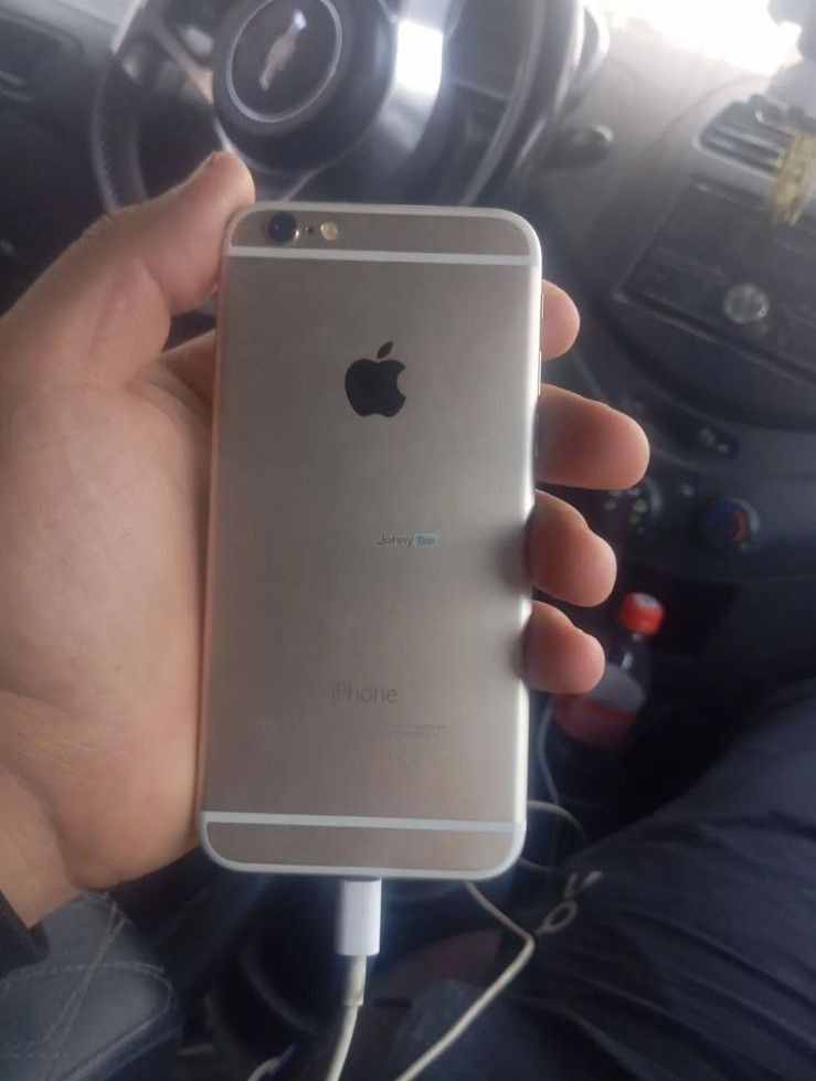 Apple iPhone 6 32GB, oltinrang, ishlatilgan, Toshkent sotiladi