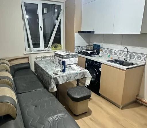 Yashnobod, 1 xonali kvartira ijaraga beriladi, 30 m², jihozli