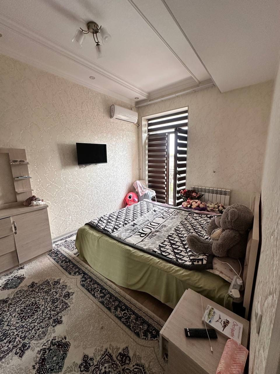 Mirzo Ulug‘bek, Qorasuv 6 da kvartira ijaraga beriladi, oilaga — 3