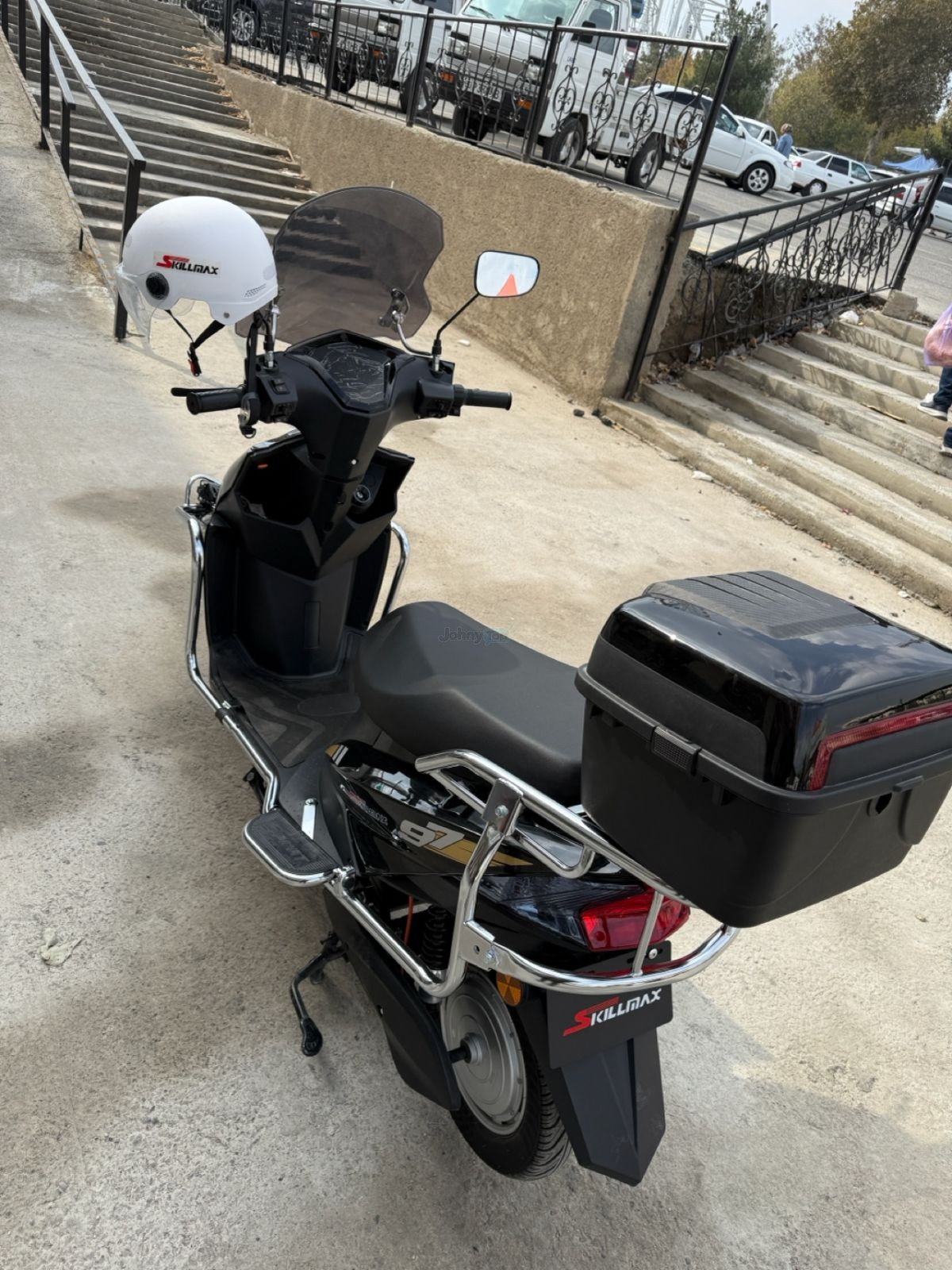 Elektroskuter Skillmax shoshilinch sotiladi, Samarqand — 3