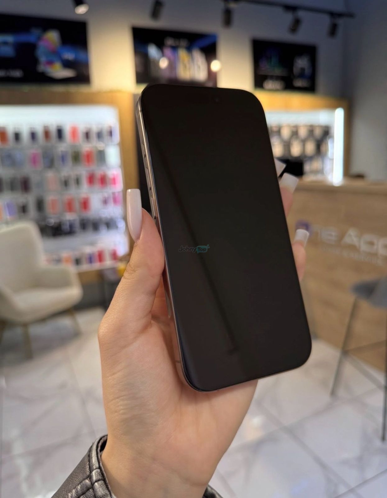 iPhone 16 Pro 256GB Desert, batareya 88%, Yunusobod sotiladi — 2