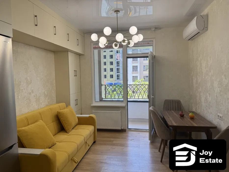 Yashnobodda 2 xonali kvartira ijaraga beriladi, 43 m², evro ta’mir — 3