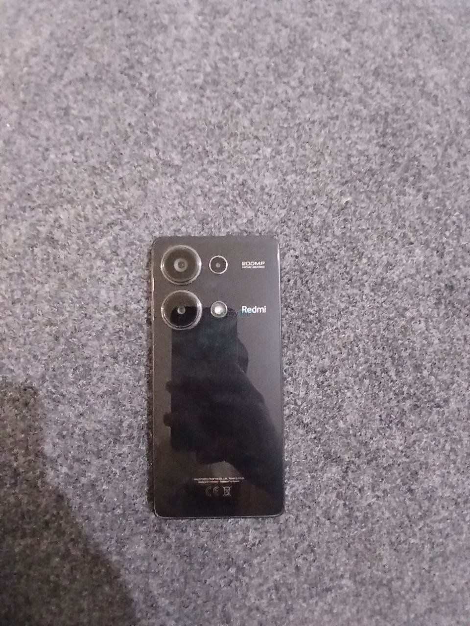 Redmi qora smartfon sotiladi, Yakkasaroy — 2