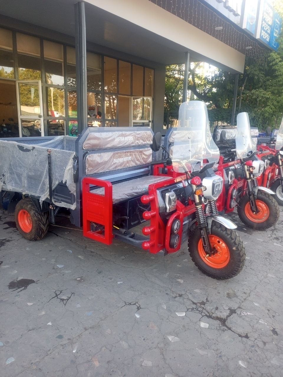 Dastyor Motors elektromuravey 1 tonna sotiladi, Zangiota — 2