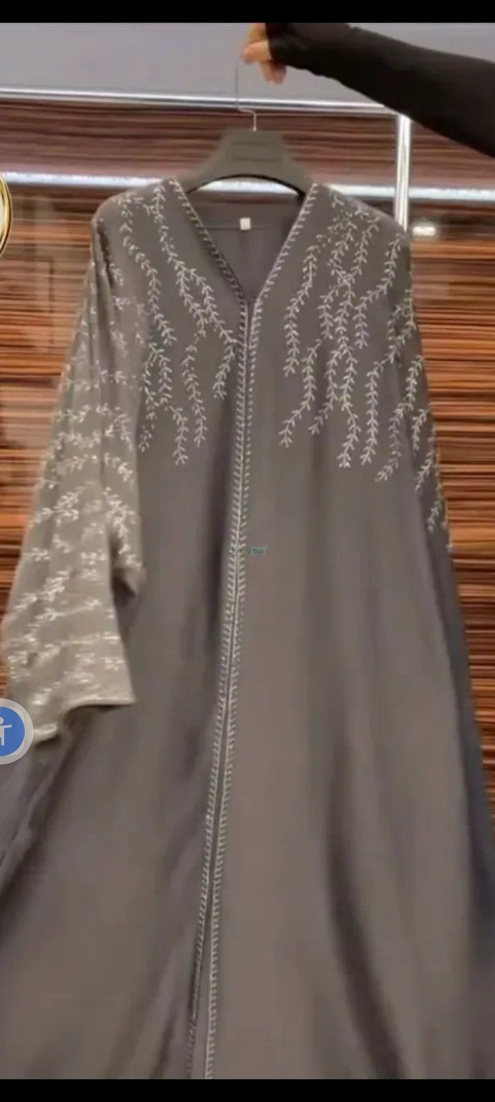 Dubay shoyisidan toshli abaya sotiladi, Bekobod — 2