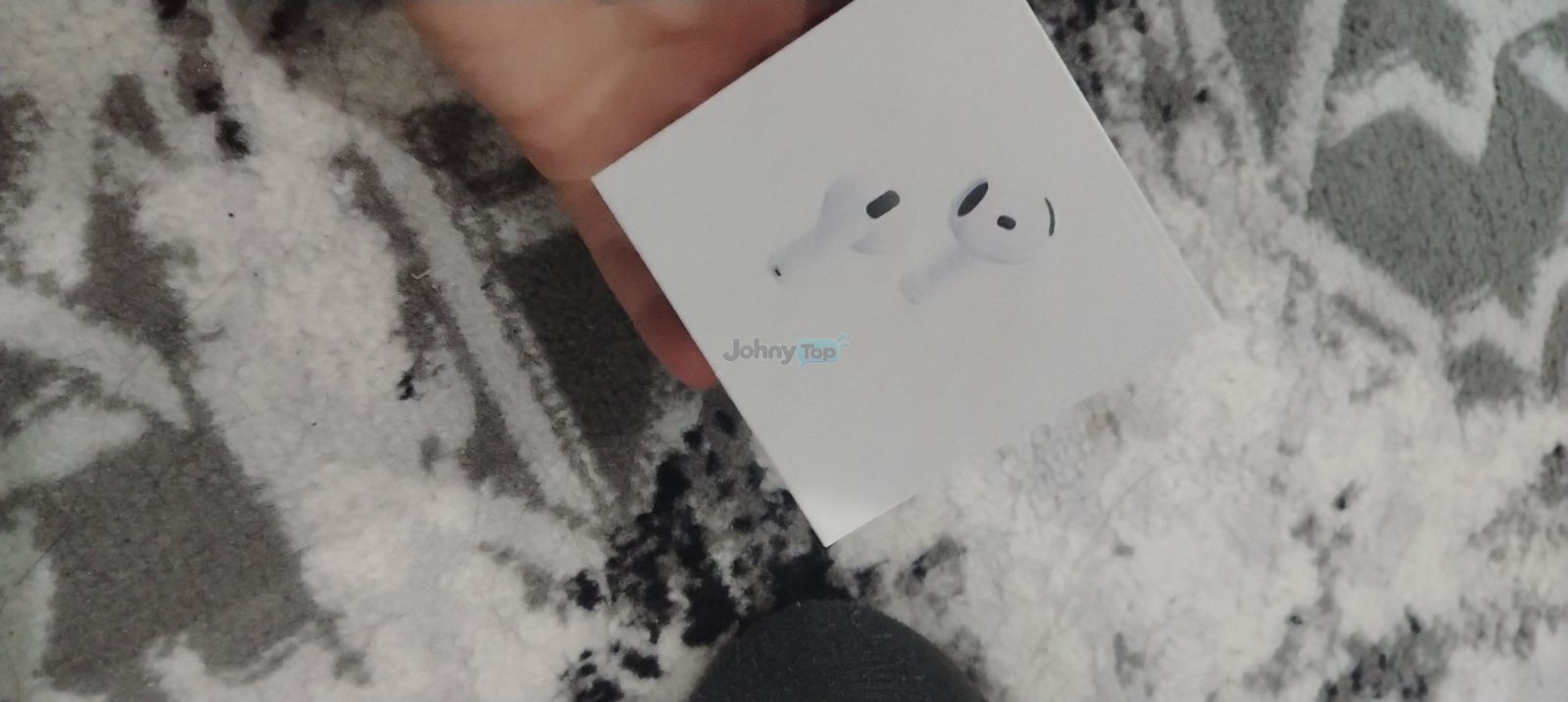 Apple AirPods-style wireless earphones, Yangihayot — 2