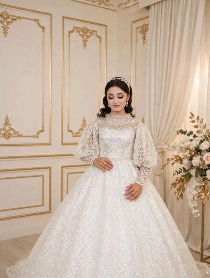 ISI brand wedding dress for sale, Sirdaryo region