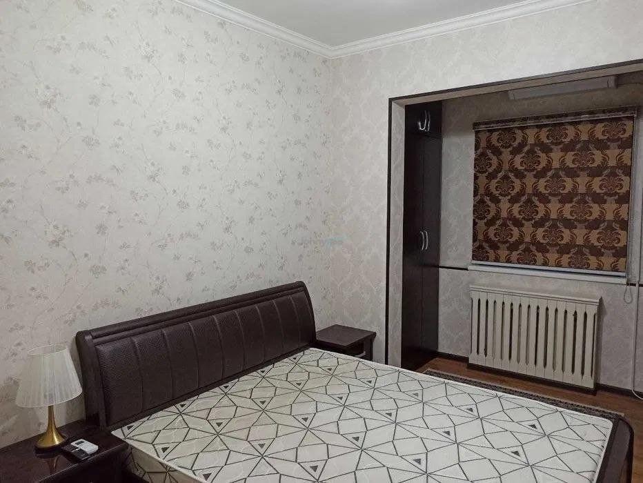 Sergeli tumani, mashina bozori yonida 2 xonali kvartira ijaraga beriladi