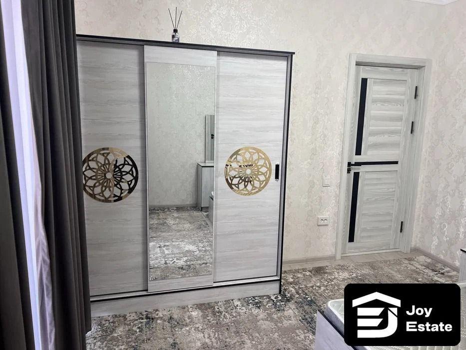 Yakkasaroyda 3 xonali kvartira ijaraga beriladi, 83 m²