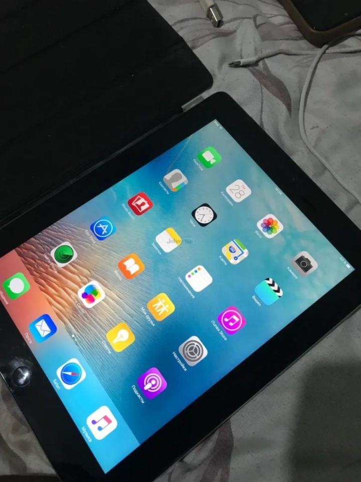 Планшет Apple iPad 2 32GB продаётся, Сергелийский район