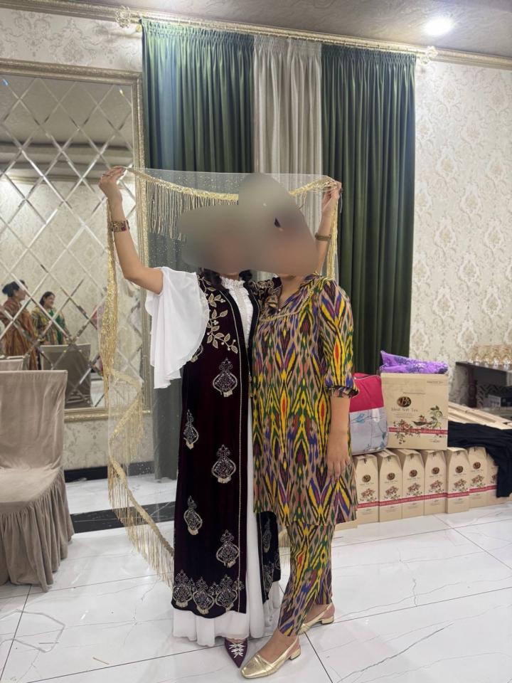 Kelinlar uchun ansambl, 46–52 razmer, Sharof Rashidov, sotiladi