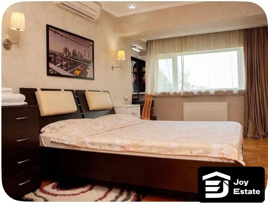 Mirobod, TSUM hududida 3 xonali kvartira ijaraga beriladi, 110 m²