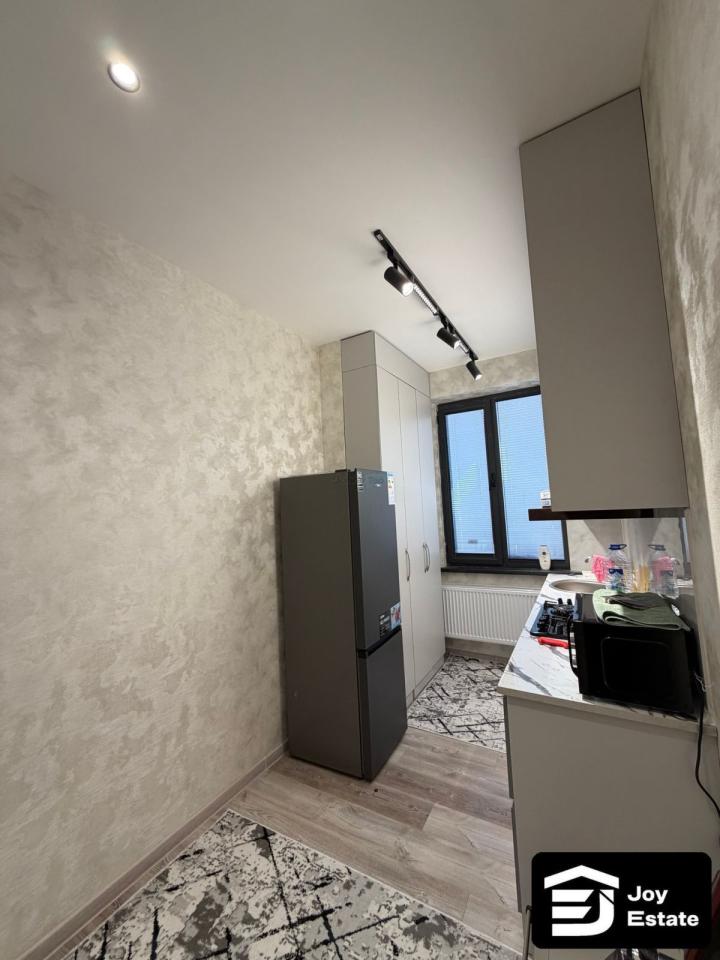 Yakkasaroyda 3 xonali kvartira ijaraga beriladi, 64 m²