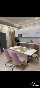 Mirobod, Greenwich majmuasida 3 xonali kvartira ijaraga beriladi, 78 m²