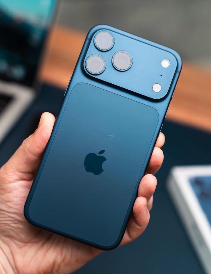 iPhone 17 Pro 256 GB Blue, batareya 96%, Yunusobod’da sotiladi