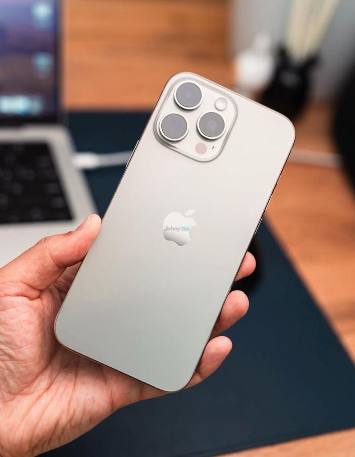 Apple iPhone 16 Pro Max 256 GB Natural Titanium sotiladi, Yunusobod