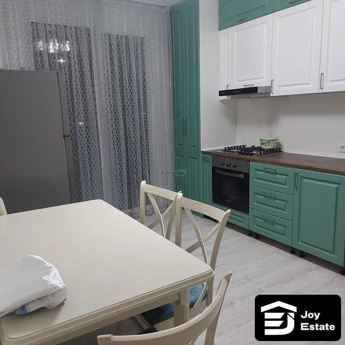 Yashnobodda 2 xonali kvartira ijaraga beriladi, Beshchinor, 70 m²